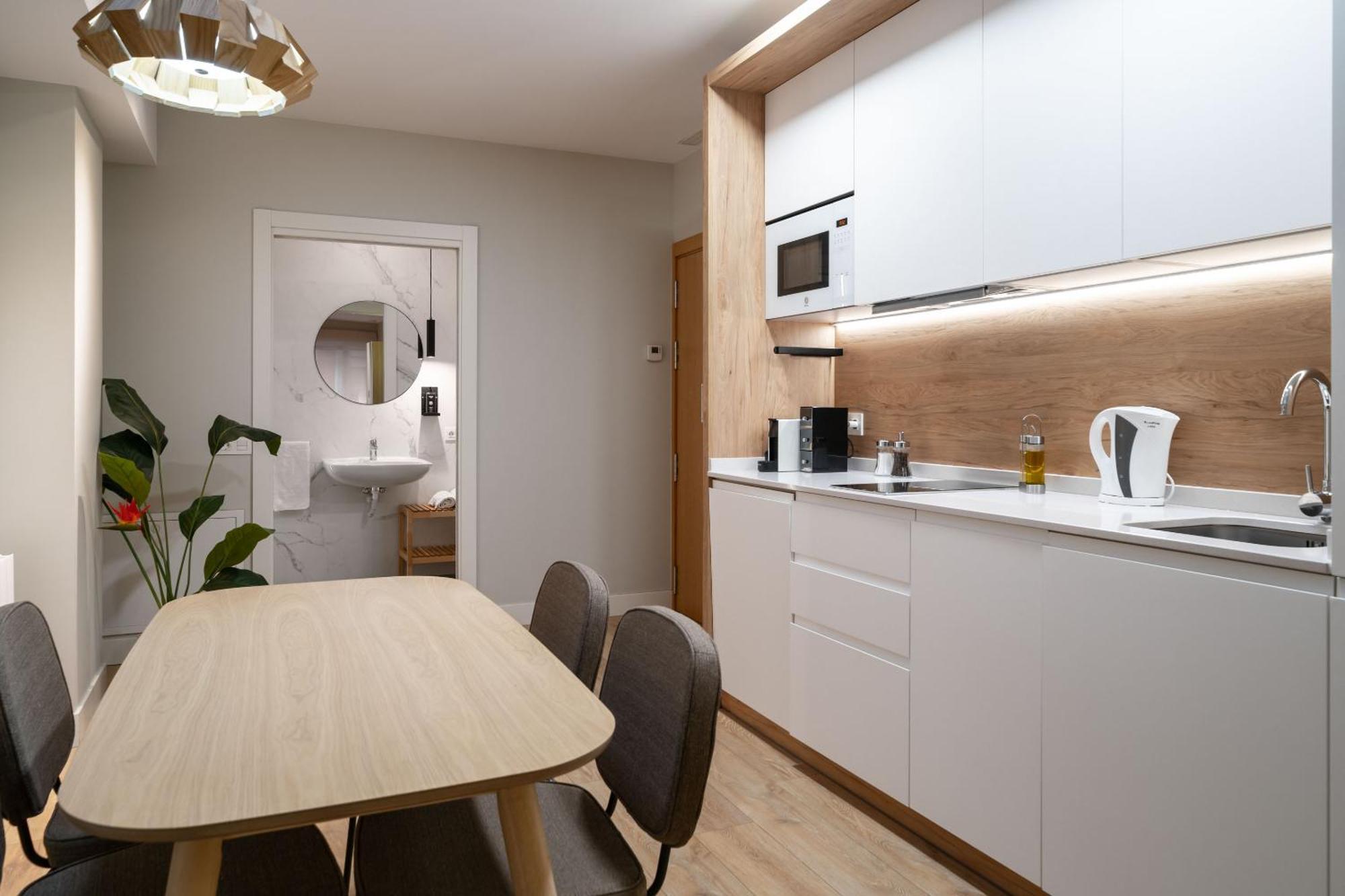 Limehome Bilbao Tristan De Leguizamon Kalea Exteriér fotografie