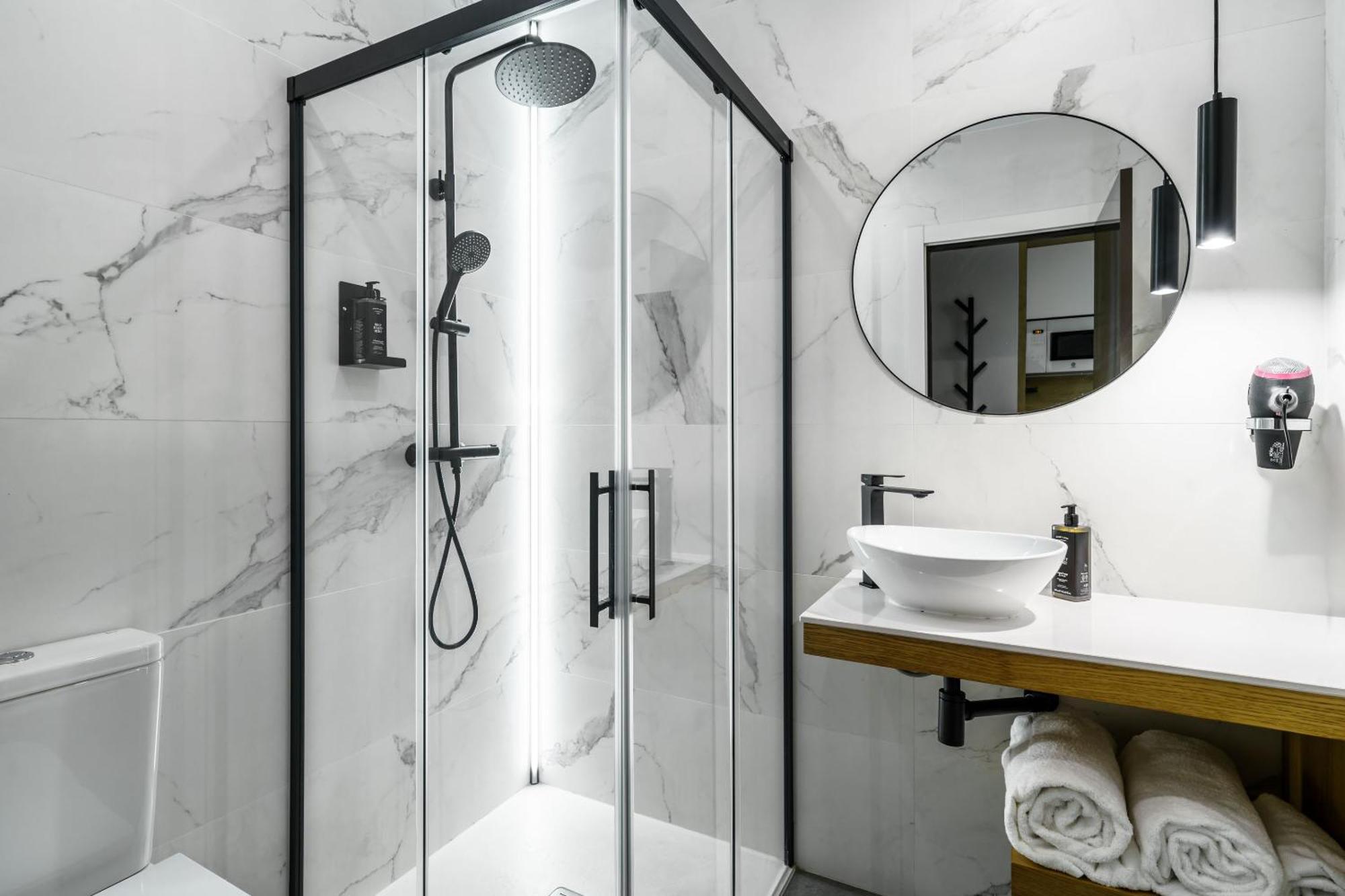 Limehome Bilbao Tristan De Leguizamon Kalea Exteriér fotografie